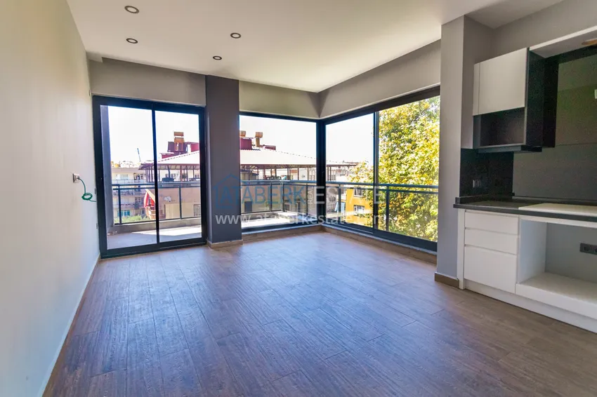 Purchase  Apartment in Alanya - the center of Keykubat beach area in a luxury boutique complex 3 