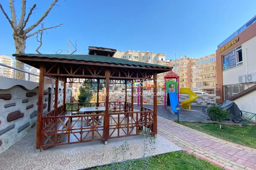 One bedroom apartment in a complex in Mahmutlar 6 