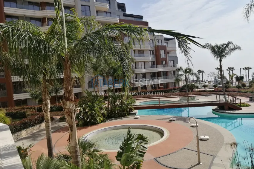 New exclusive complex on the first coastline of Konyaalti, Antalya 4 