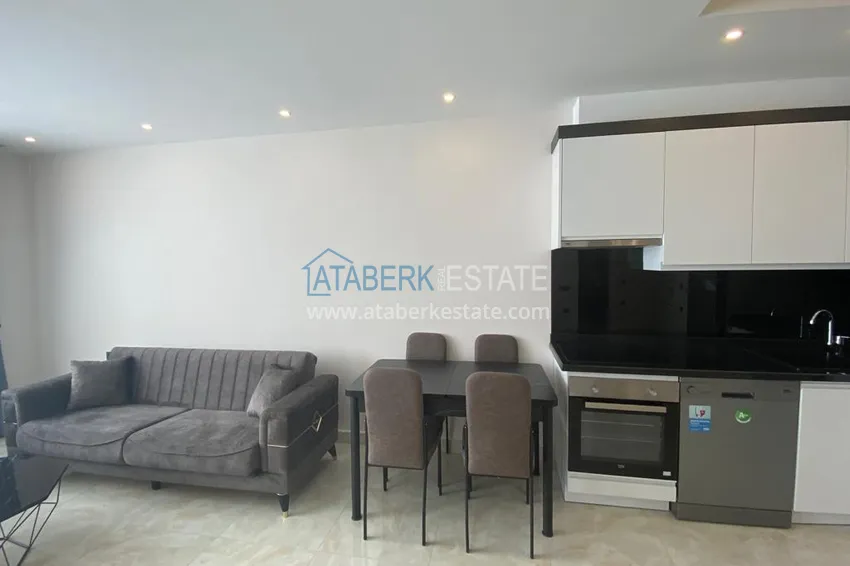 Purchase  Apartment for rent in the center of Alanya, Cleopatra beach area B27 5 