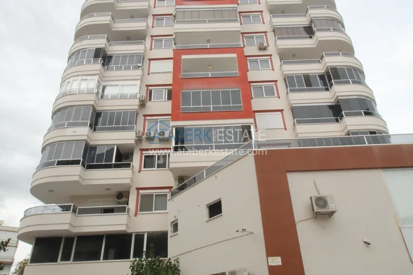 One bedroom apartment in a complex in Mahmutlar 4 