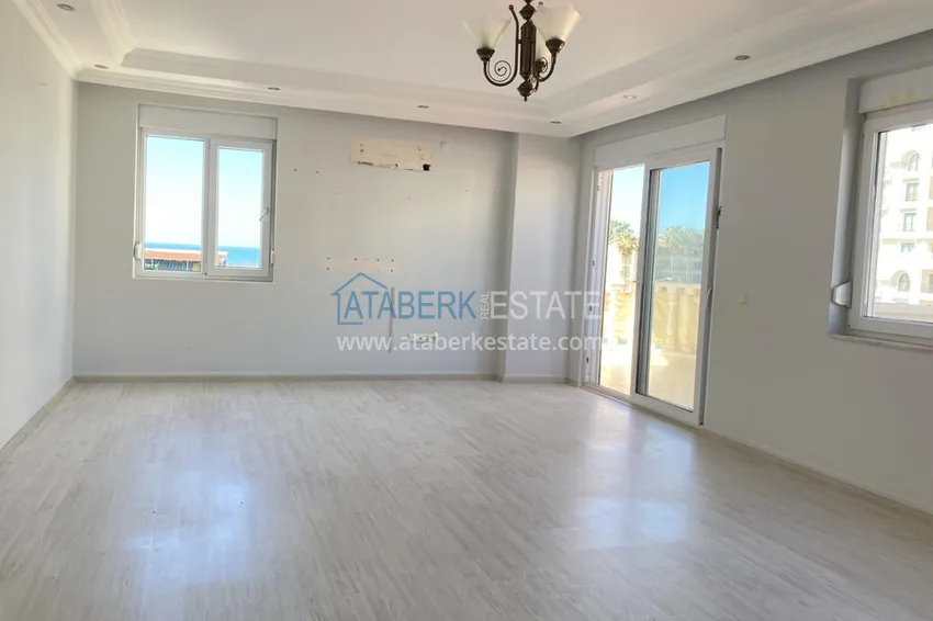 Purchase  Three-room apartment in Oba with a glazed balcony and a sea view 6 