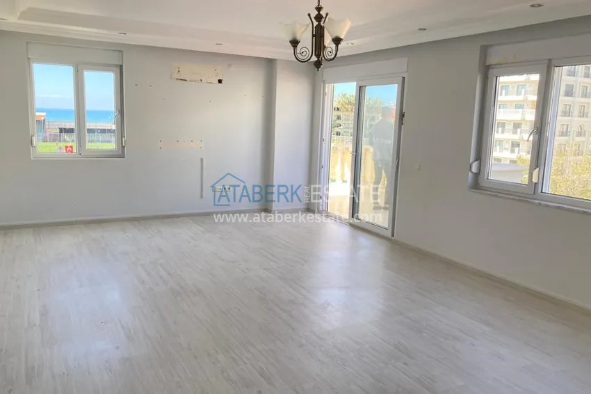 Purchase  Three-room apartment in Oba with a glazed balcony and a sea view 7 