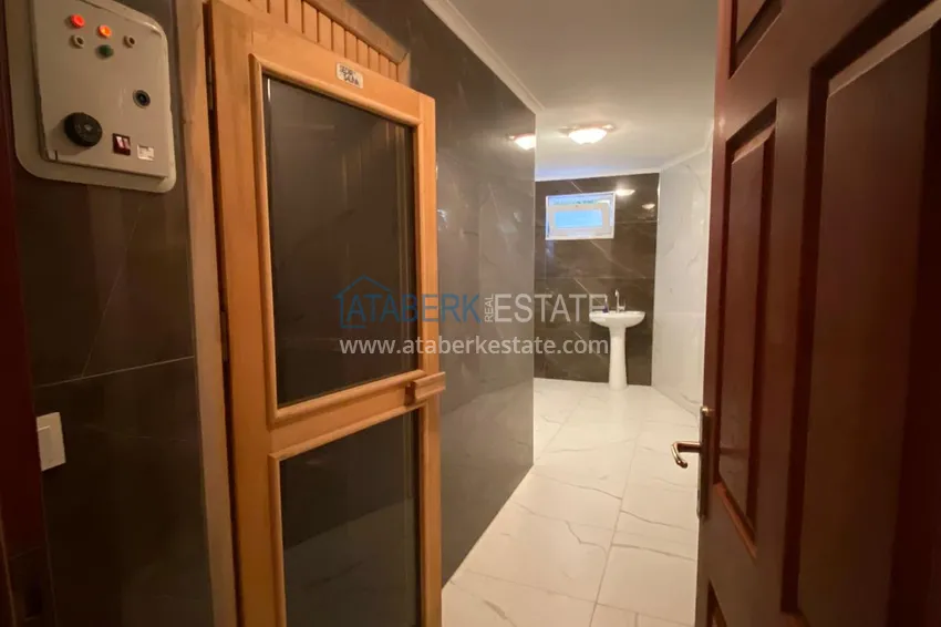Furnished apartment in the center of Alanya in a comfortable complex 15 