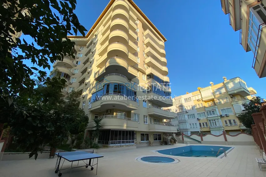 Furnished apartment in the center of Alanya in a comfortable complex 4 