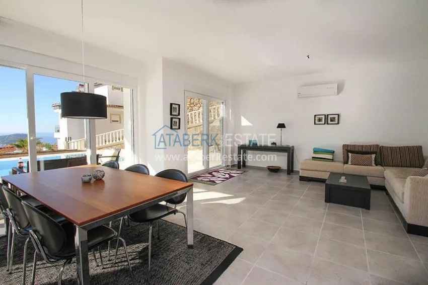 Purchase  Detached villa in Alanya with furniture and stunning panoramic views 1 