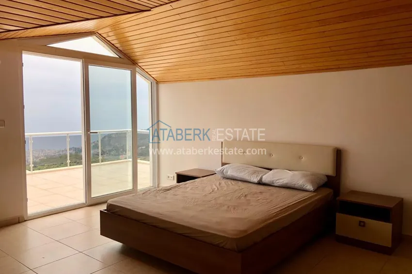 Purchase  Detached villa in Alanya with furniture and stunning panoramic views 29 