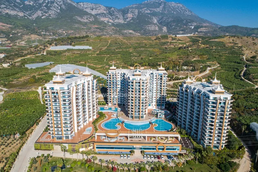 A furnished flat from the private owner with sea and mountain views 2 