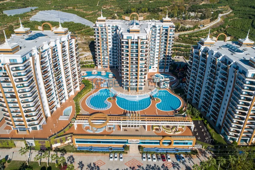 A furnished flat from the private owner with sea and mountain views 4 