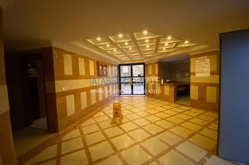Furnished apartment in the center of Alanya in a comfortable complex 11 