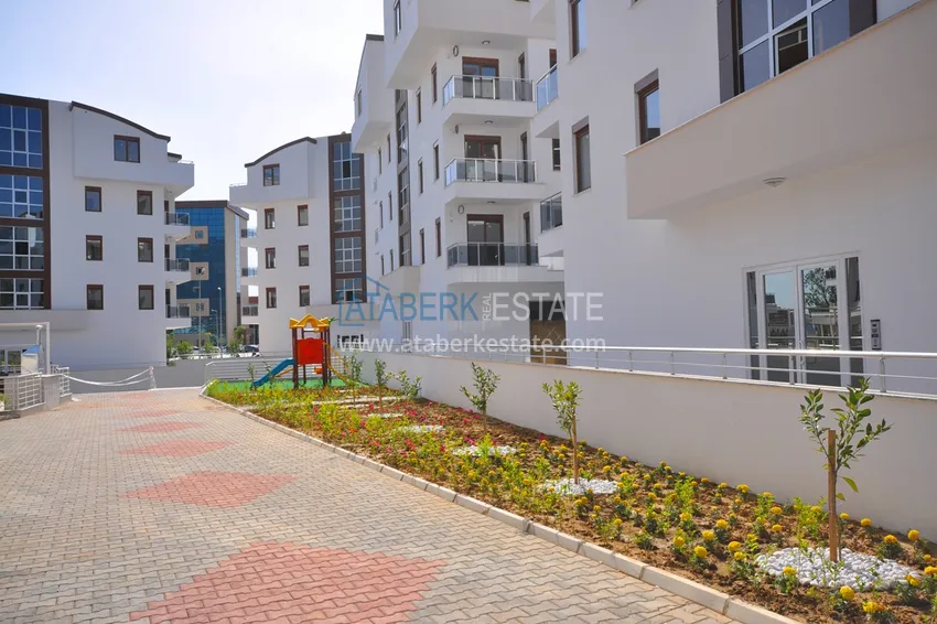 Commercial real estate in Alanya, Oba district 8 