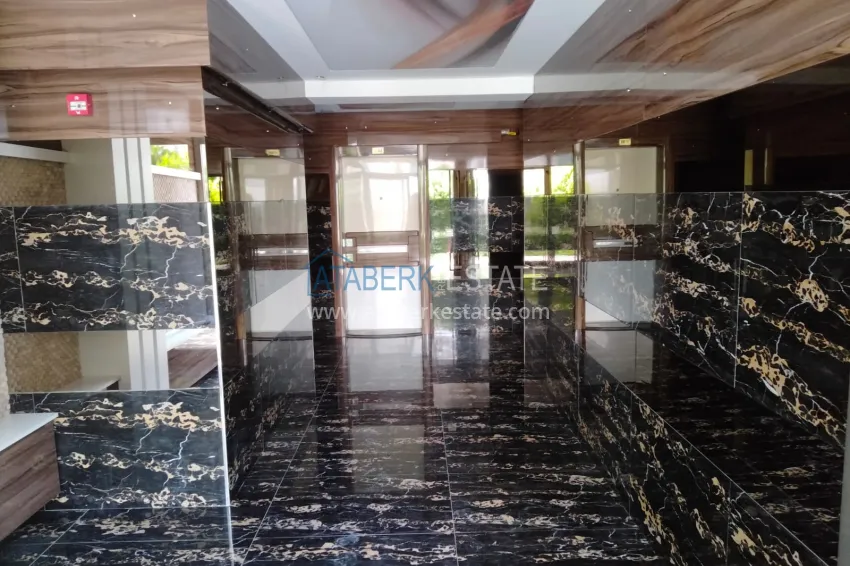 2+1 apartment in Antalya with furniture, glazed balcony and gasification - Konyaalti district 10 