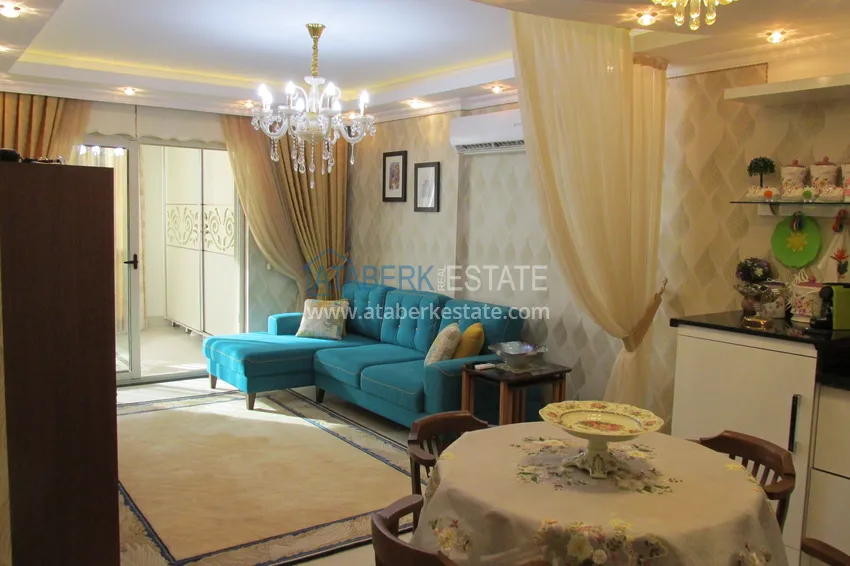 Purchase Apartment in the center of Mahmutlar with furniture, glazed balcony 1 
