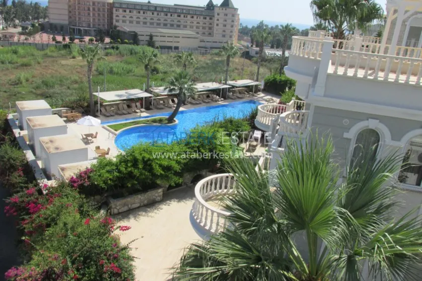 Prestigious three – storyed villa in Konakli 9