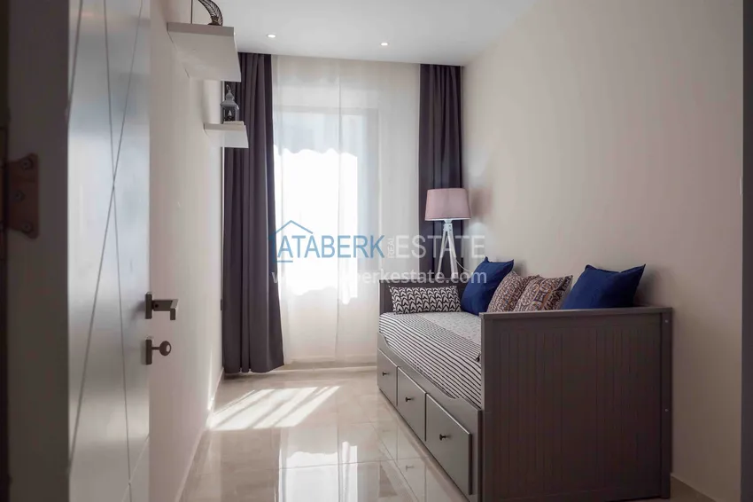Purchase Two bedroom apartment for rent in the center of Alanya near Cleopatra beach A14 3 