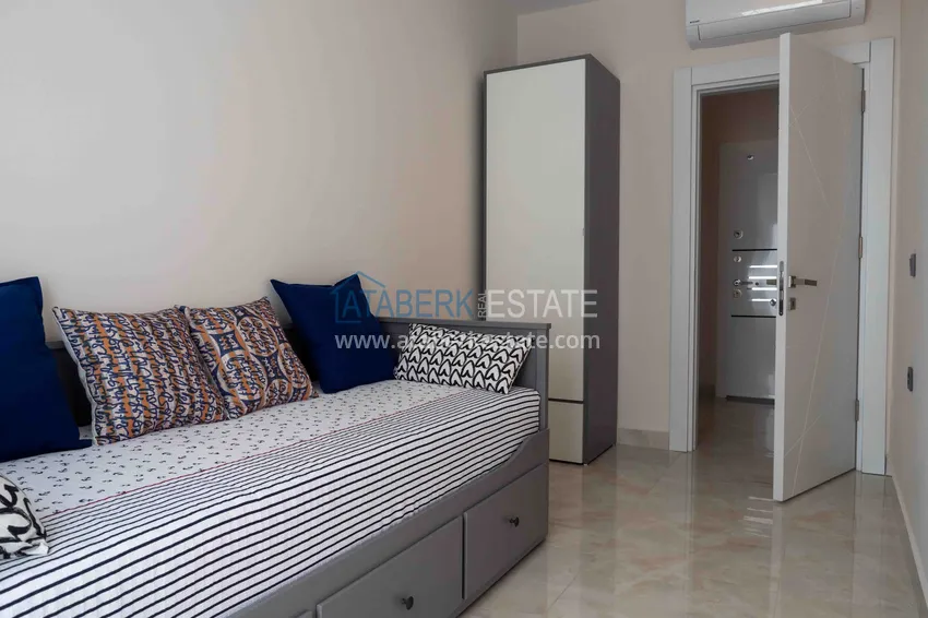 Purchase Two bedroom apartment for rent in the center of Alanya near Cleopatra beach A14 5 