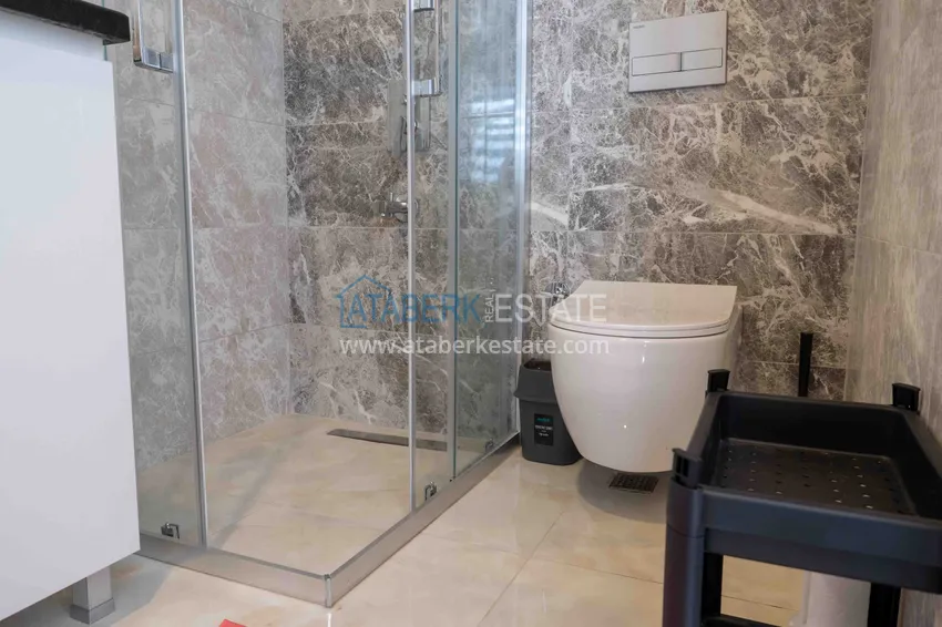 Purchase Two bedroom apartment for rent in the center of Alanya near Cleopatra beach A14 20 