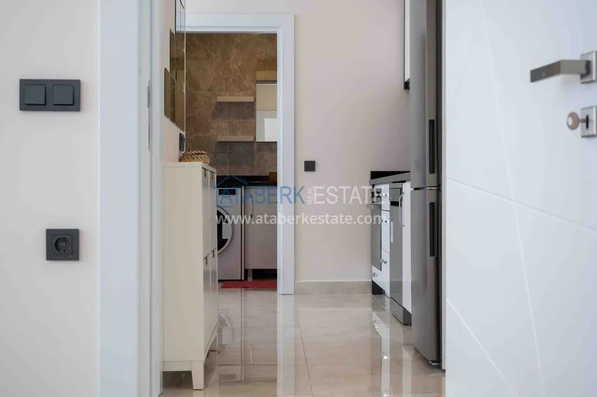 Purchase Two bedroom apartment for rent in the center of Alanya near Cleopatra beach A14 28 