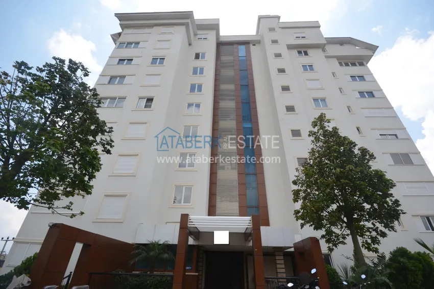 One-bedroom apartment in Tosmur area with sea view 13 