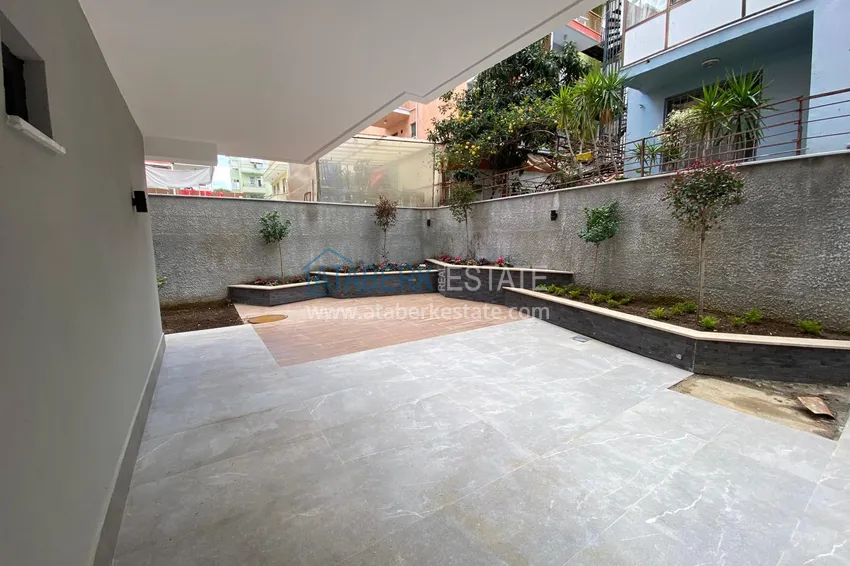 Apartment for rent in Alanya Cleopatra beach area in a complex with swimming pool No. 10 5 