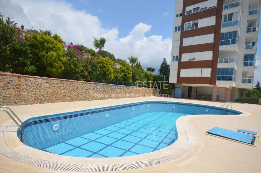 One-bedroom apartment in Tosmur area with sea view 4 