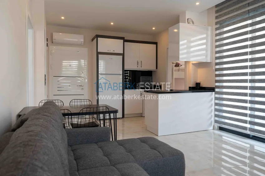 Purchase  Three-room apartment for rent in the center of Alanya, Cleopatra A-13 beach area 3 
