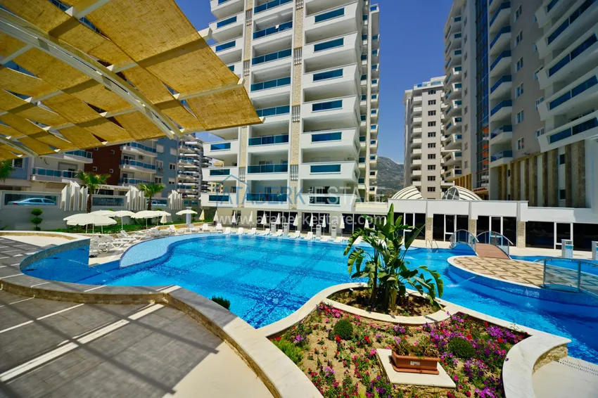 Furnished apartment in Mahmutlar in a high – comfort complex 4 