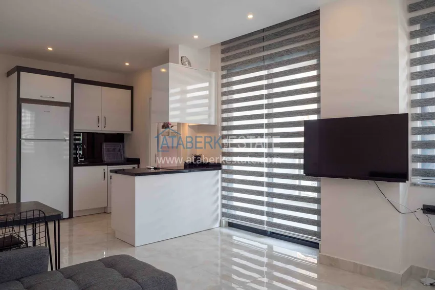 Purchase  Three-room apartment for rent in the center of Alanya, Cleopatra A-13 beach area 4 