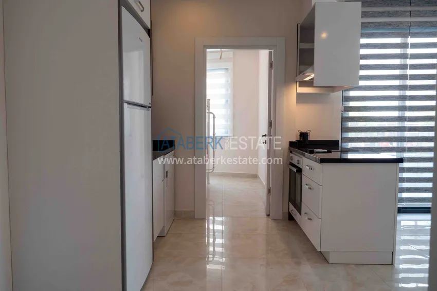 Purchase  Three-room apartment for rent in the center of Alanya, Cleopatra A-13 beach area 8 