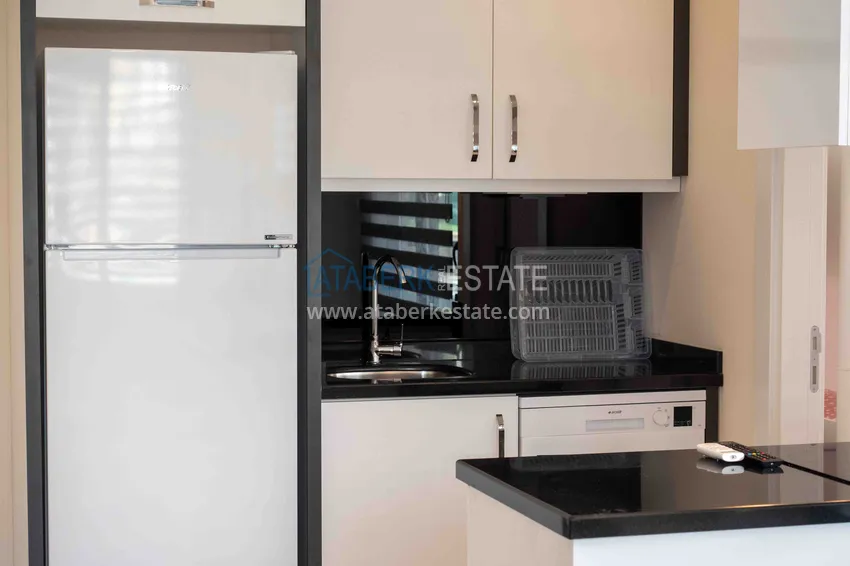 Purchase  Three-room apartment for rent in the center of Alanya, Cleopatra A-13 beach area 9 