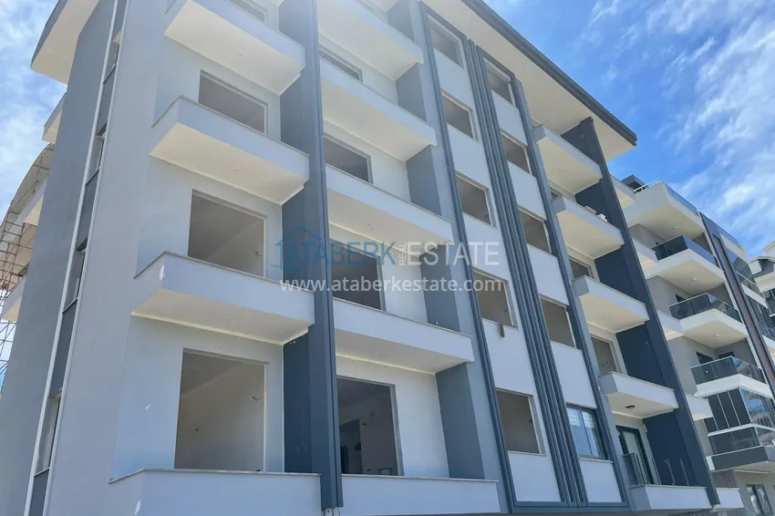 Penthouses and apartments in Mahmutlar. New project of a boutique complex 5 