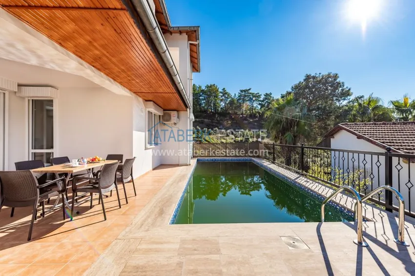 Furnished villa in Avsallar with mountain views and private pool 1 