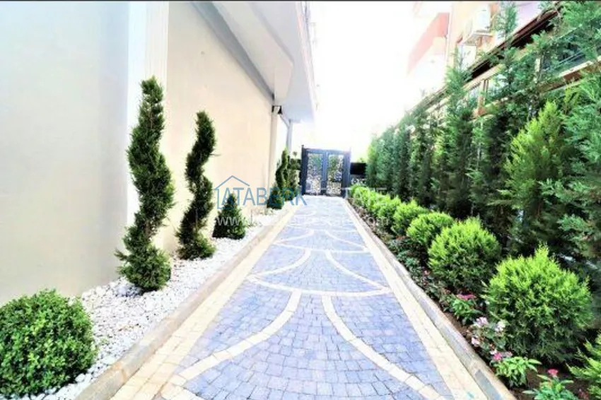 Furnished duplex penthouse in Mahmutlar with sea and mountain views 5 