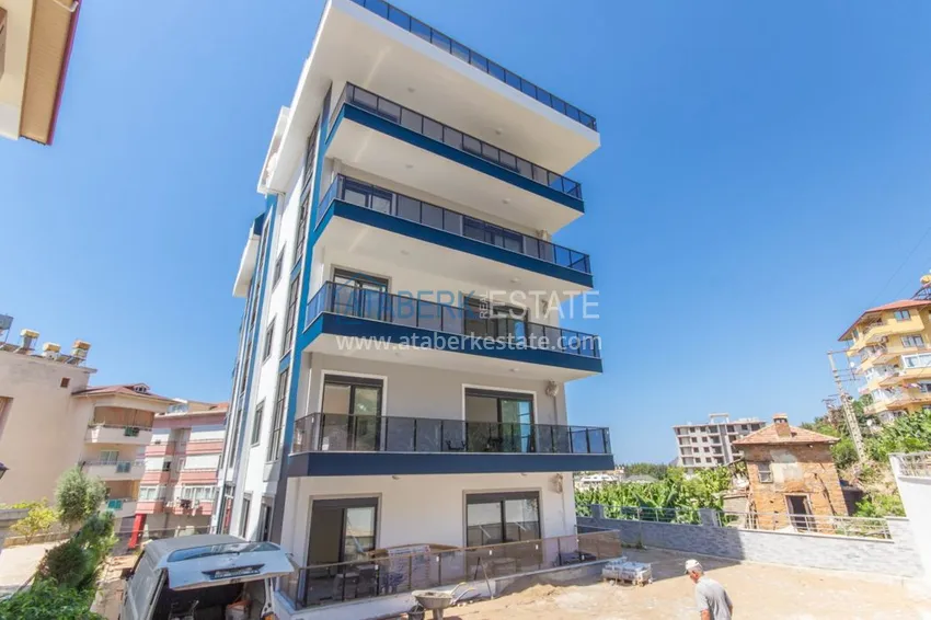 Apartment in the center of Alanya with a separate kitchen and fine finishing 4 