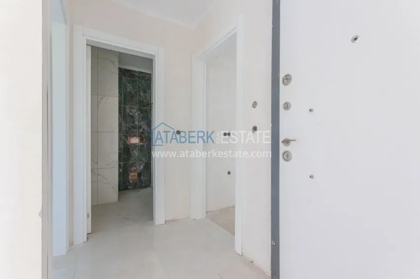 Purchase  Apartment in the center of Alanya with a separate kitchen and fine finishing 2 