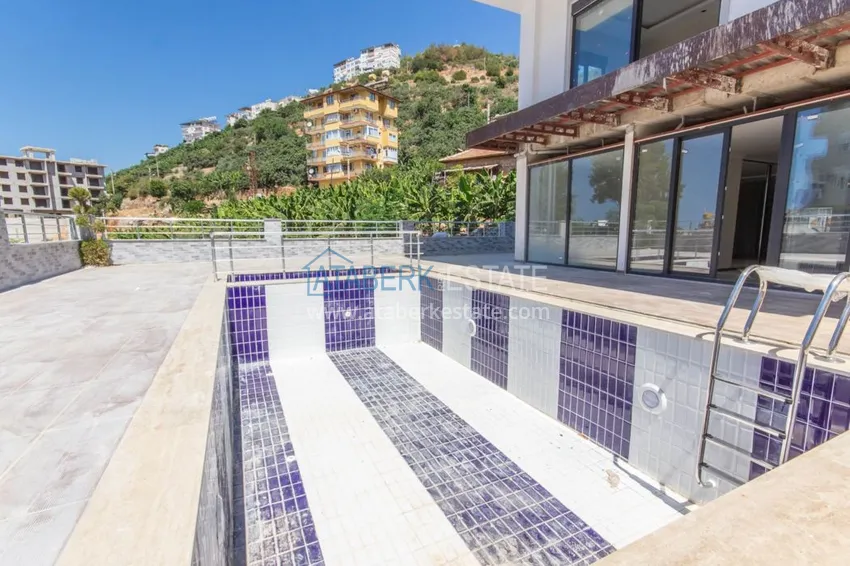 Apartment in the center of Alanya with a separate kitchen and fine finishing 7 