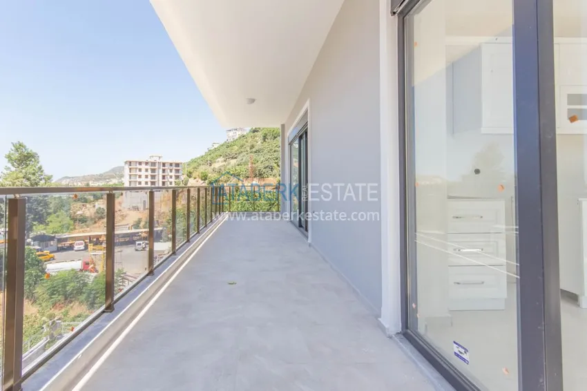 Purchase  Apartment in the center of Alanya with a separate kitchen and fine finishing 6 