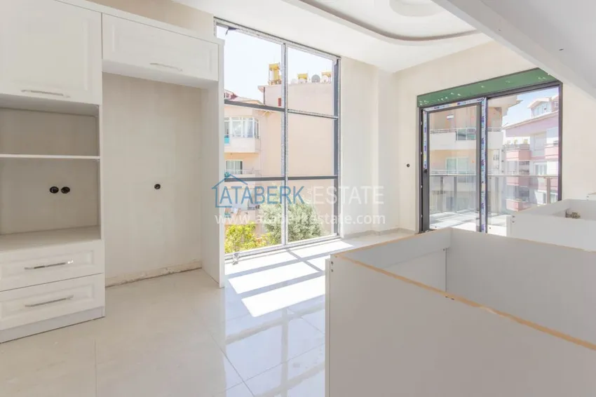 Purchase  Apartment in the center of Alanya with a separate kitchen and fine finishing 8 