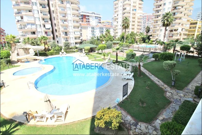 Furnished apartment in Mahmutlar in a well-maintained complex 1 