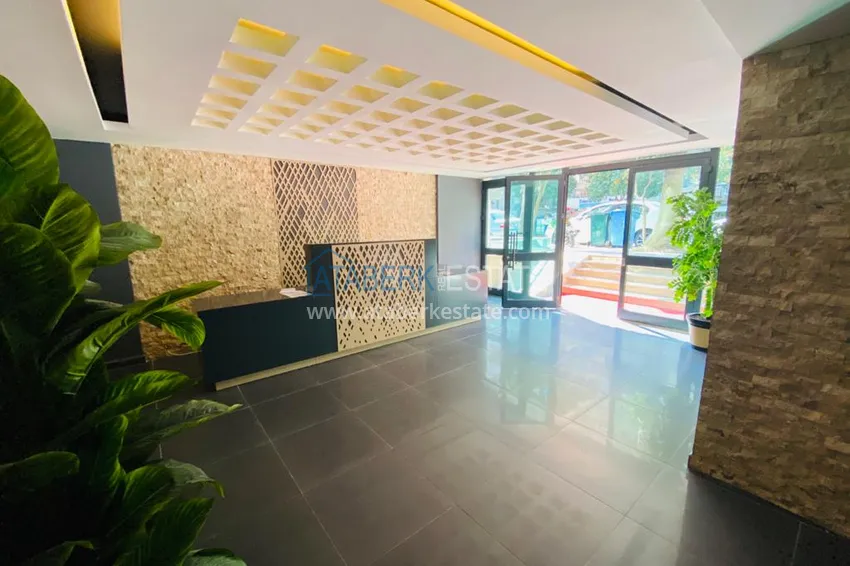 Rent in the best area of Alanya - two-bedroom apartment by the sea in the city center No. 18 15 