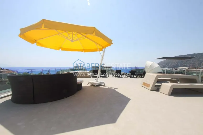 Rent in the best area of Alanya - two-bedroom apartment by the sea in the city center No. 18 4 