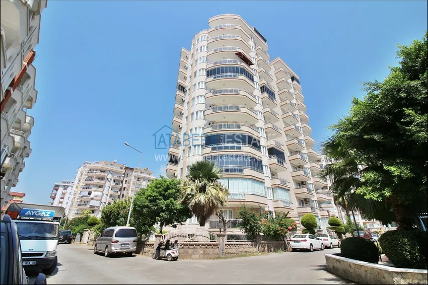 Furnished apartment in Mahmutlar in a well-maintained complex 7 