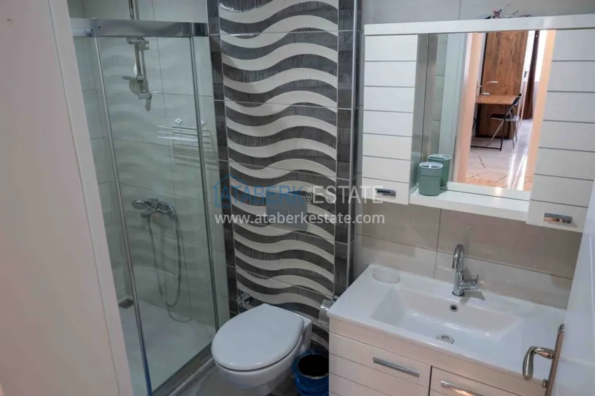 Purchase Rent in the best area of Alanya - two-bedroom apartment by the sea in the city center No. 18 5 