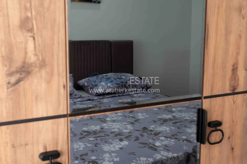 Purchase Rent in the best area of Alanya - two-bedroom apartment by the sea in the city center No. 18 14 