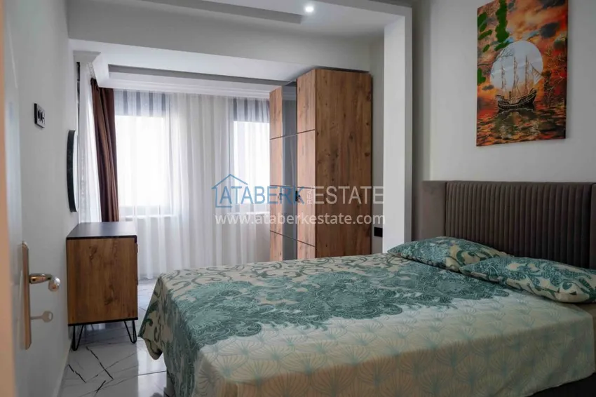 Purchase Rent in the best area of Alanya - two-bedroom apartment by the sea in the city center No. 18 15 