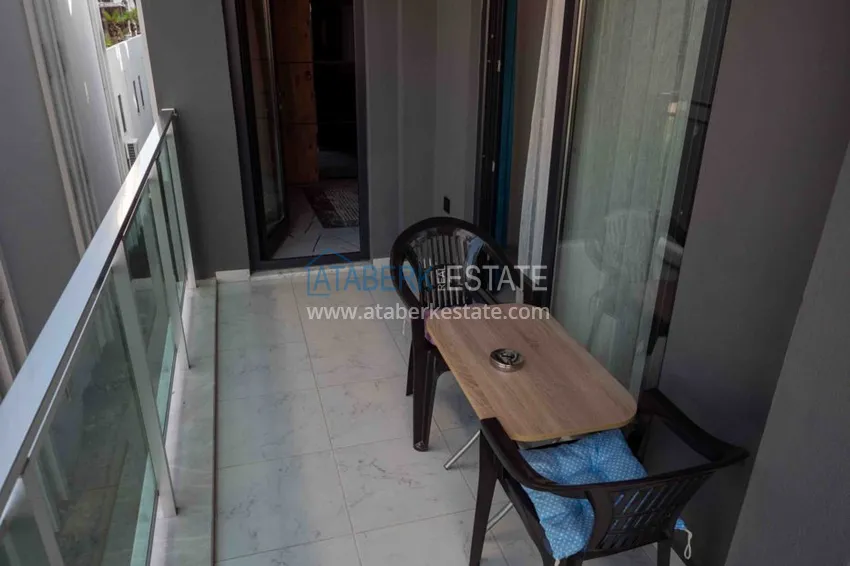 Purchase Rent in the best area of Alanya - two-bedroom apartment by the sea in the city center No. 18 33 