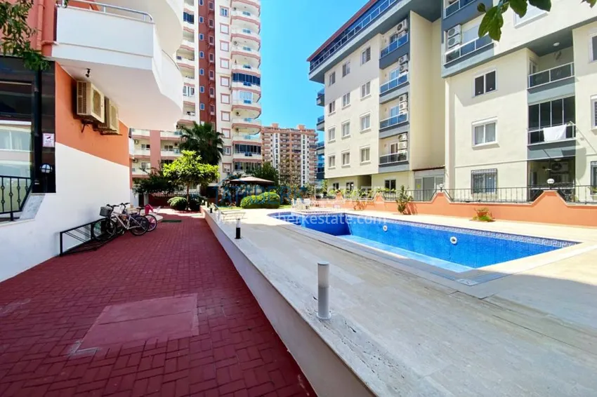 Apartment in Mahmutlar in a modern complex 200 meters from the sea 2 