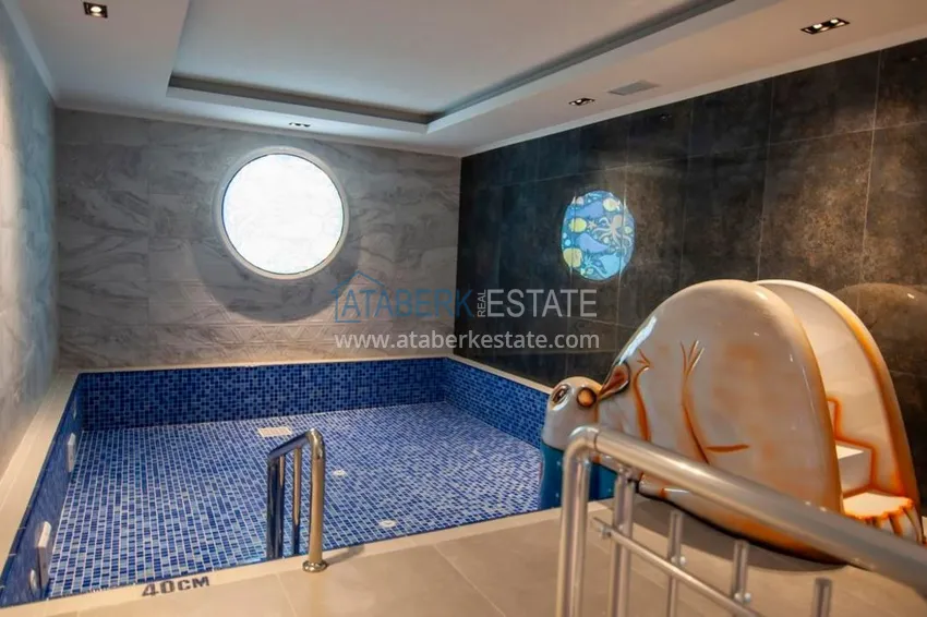 Brand new apartment in Mahmutlar in a modern multi-apartment new building 10 