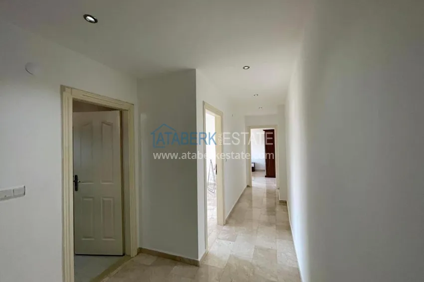 Purchase  Huge penthouse in Mahmutlar furnished with a gorgeous view 12 