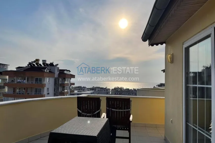 Huge penthouse in Mahmutlar furnished with a gorgeous view 1 